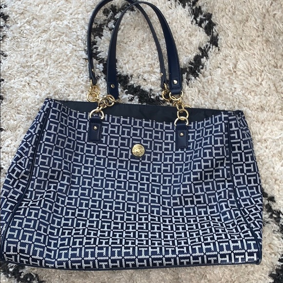 Tommy Hilfiger Over the shoulder tote - Picture 1 of 5
